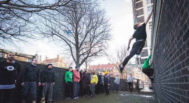 Parkour- Ideologia, origem, manobras e benefícios