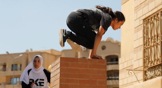 Parkour- Ideologia, origem, manobras e benefícios