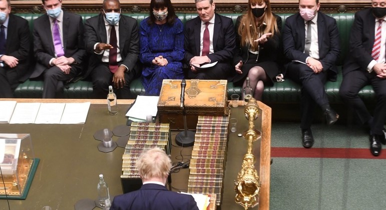 Parlamento britânico é composto por 650 cadeiras, a maioria controlada pelos conservadores