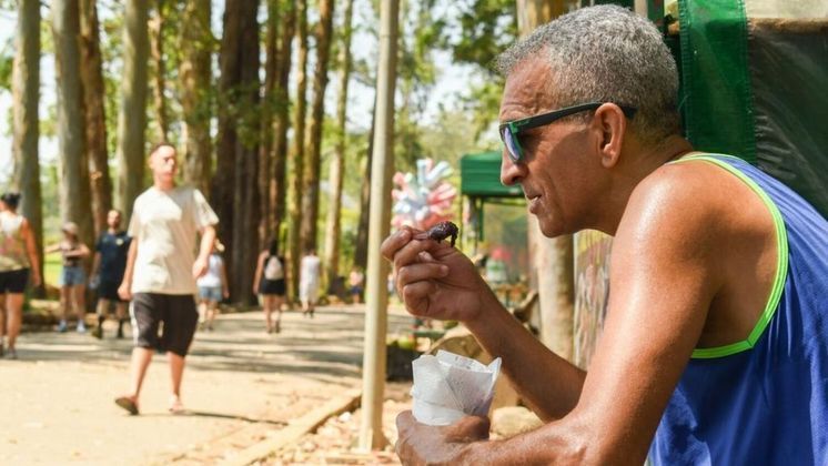 Parque do Carmo foi outra opção de lazer para os paulistanos neste domingo (12) de altas temperaturas em São Paulo