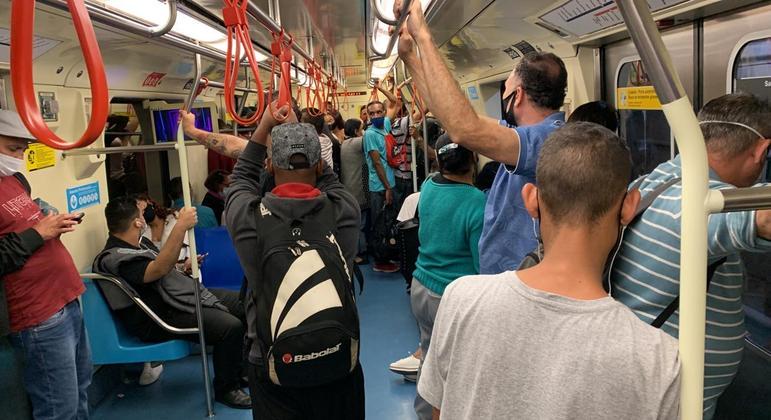 Metroviários de São Paulo recuam e adiam discussão sobre greve