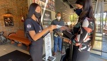 Passaporte da vacina enfrenta protesto “global” neste sábado