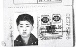 De acordo com o veículo, Kim Jong-un e seu irmão mais velho, Jong-chul, entraram no Japão em 12 de maio de 1991 e partiram onze dias depois. Os serviços de segurança japoneses tiveram suspeitas sobre a verdadeira identidade deles, mas ambos já tinham saído do país quando a investigação foi iniciada