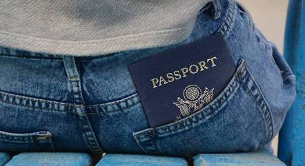 Passaporte sempre à mão