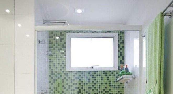 pastilha de vidro para banheiro branco e verde 