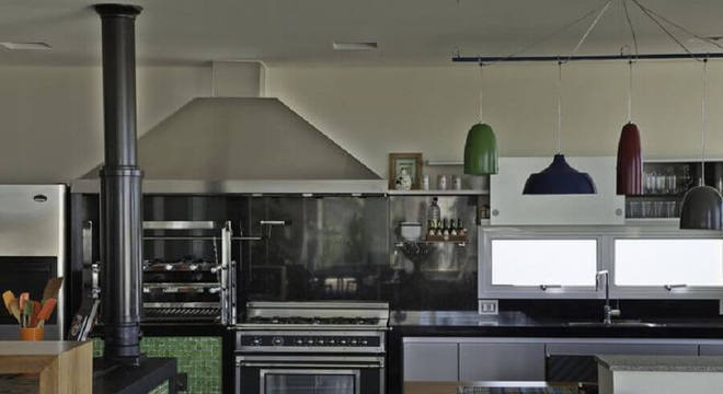 pastilha de vidro verde para cozinha planejada