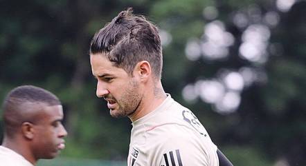 Pato em treino pelo São Paulo