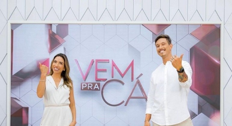 Patricia Abravanel e Gabriel Cartolano comandam "Vem Pra Cá" nas manhãs do SBT