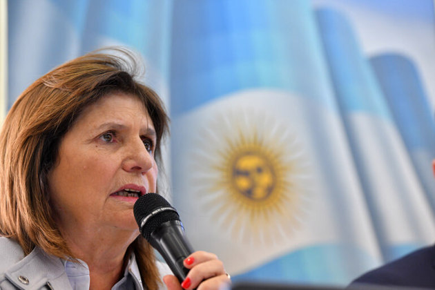 Patricia Bullrich foi escolhida por Javier Milei para ser a ministra da Segurança da Argentina