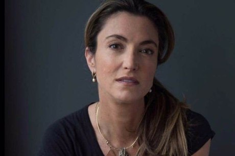 Jornalista &eacute; insultada em depoimento na CPMI das Fake News - Not&iacute;cias - R7  Pol&iacute;tica
