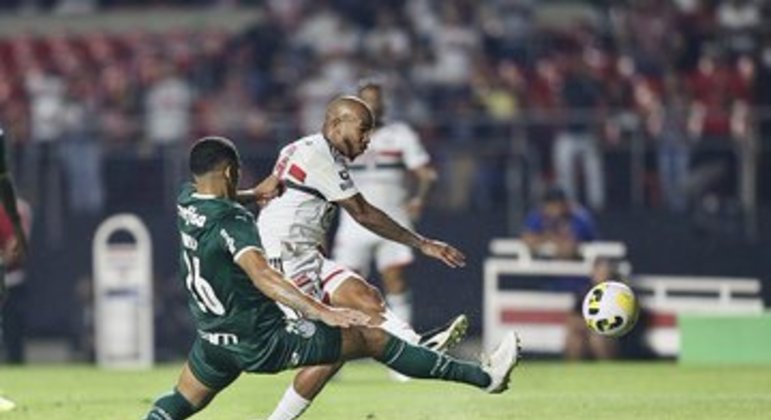 Desta vez, o S&atilde;o Paulo n&atilde;o recuou. N&atilde;o teve medo do Palmeiras. Venceu e convenceu