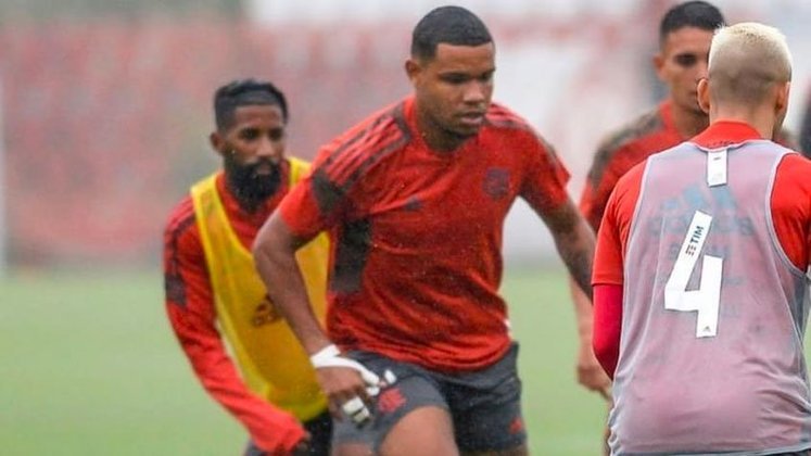 Patrick: o zagueiro, que foi campeão da Copinha em 2018, soma passagens pela Seleção Brasileira de base e pelo futebol dinamarquês. Ele tem vínculo com o Flamengo válido até 31/12/2022.