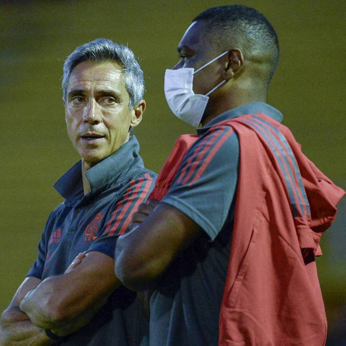 Técnico português Paulo Sousa fez sua estreia no Flamengo
