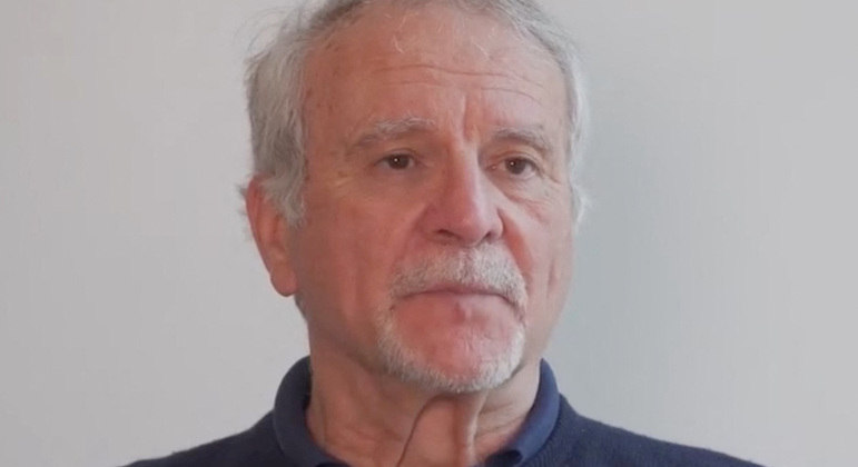 Paul-Henri NargeoletPiloto francês, de 77 anos, conhecido por seus mergulhos na área do naufrágio do Titanic. Ele é considerado um dos maiores especialistas do mundo na área e possui um histórico de aproximadamente 30 mergulhos na região, incluindo o primeiro para recuperar objetos do Titanic. Além disso, o perito já serviu à Marinha e tem experiência como piloto de submarinos