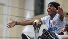 Mais de 30 mil sócios-torcedores de volta. O Corinthians lucra com o retorno das estrelas. Paulinho é mais uma