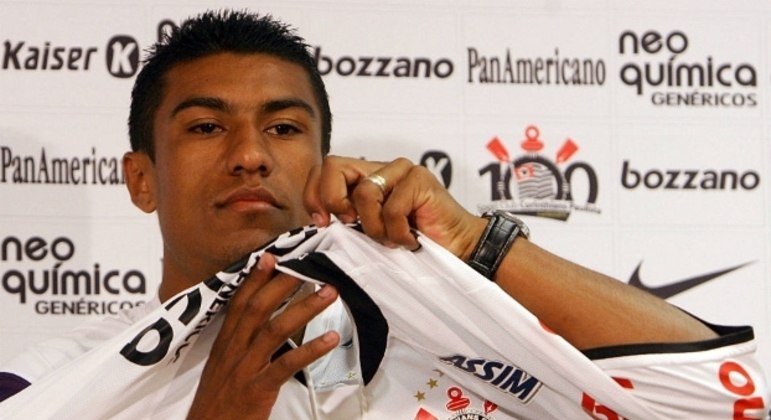 Paulinho voltou com enorme expectativa. É caro. R$ 1 milhão por mês. E não consegue render
