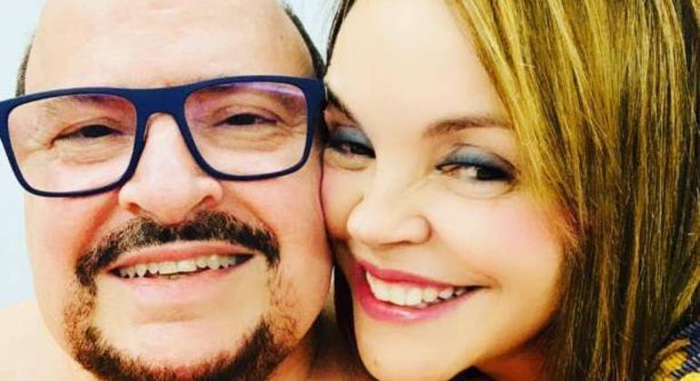 Viúva falou sobre as dificuldades para lidar com o luto um ano após a morte do cantor 
