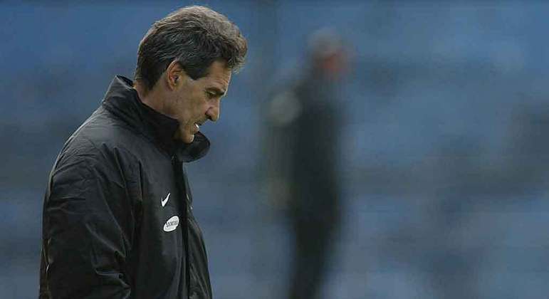 Paulo César Carpegiani - técnico - 72 anos - Ficou no clube por apenas 23 jogos e deixou o comando do time antes da queda. Seu último trabalho foi no Vitória, em 2018.