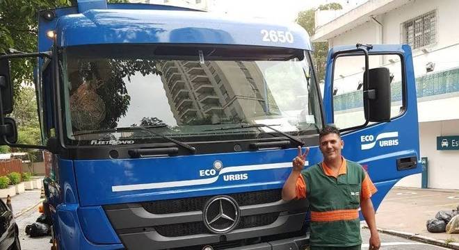 Trabalhadores noturnos da coleta de lixo pedem isenção do rodízio 