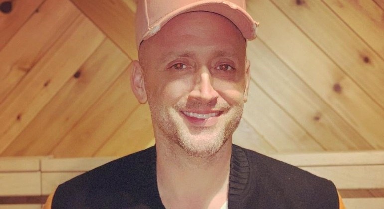 Comediante está internado desde o dia 13 de março após complicações da covid-19 