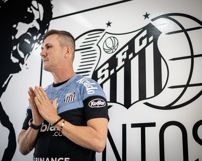 Paulo Turra acredita que o torcedor santista tenha tido motivo para orgulho depois do empate. Inacreditável