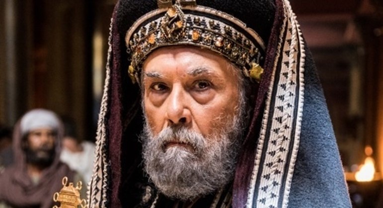 Paulo Figueiredo interpreta o sumo sacerdote Anás, que comanda o templo de Jerusalém
