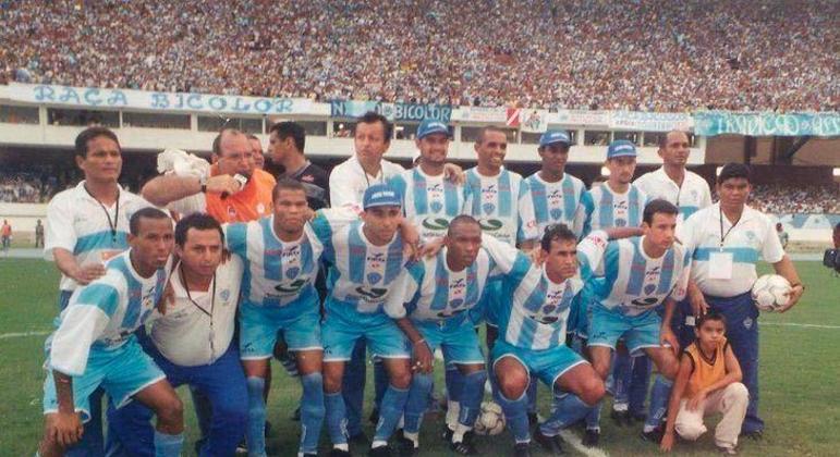 PAYSANDU: uma participação (2003).