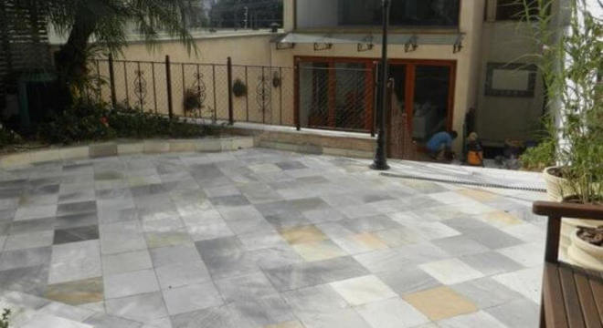 Pedra mineira para quintal