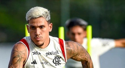 Pedro não gostou de ter ouvido de Sampaoli que sua religiosidade o atrapalha dentro de campo
