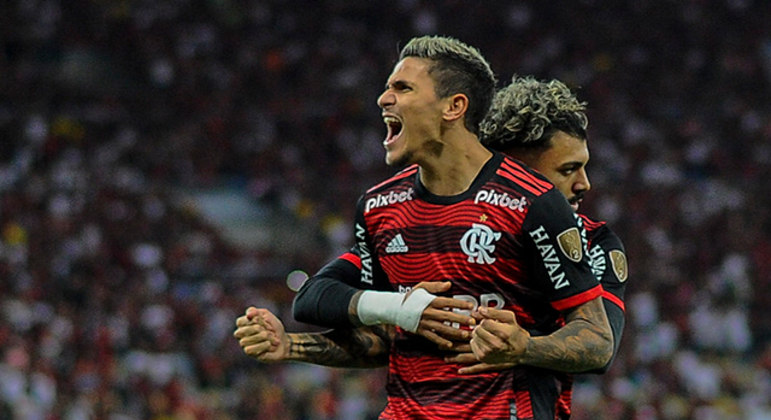 Pedro precisa mostrar na seleção sua utilidade maior do que Gabigol, esquecido por Tite