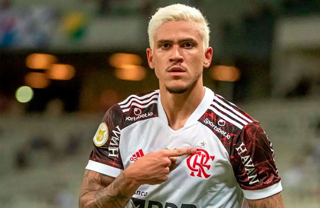 Pedro (24 anos) - posição: atacante - clube: Flamengo - Valor de mercado: 14 milhões de euros (R$ 87,33 milhões)