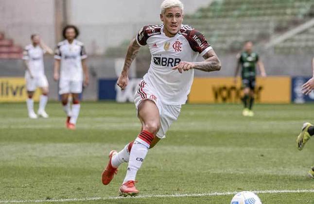 Pedro (24 anos) - Posição: atacante - Clube: Flamengo - Valor de Mercado: 14 milhões de euros (R$91,23 milhões)