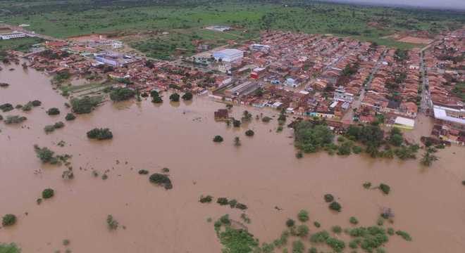 Barragem do Quati se rompe e atinge cidades da Bahia