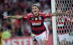 Pedro, atacante do Flamengo, comemora gol