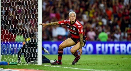 Pedro em ação pelo Flamengo