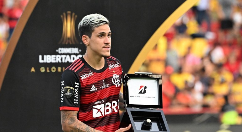 Pedro foi eleito o melhor jogador da Libertadores 2022