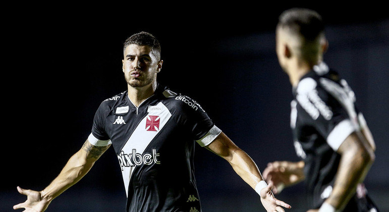 Vasco goleia o Boavista e volta ao G4 do Campeonato Carioca - Esportes - R7  Futebol