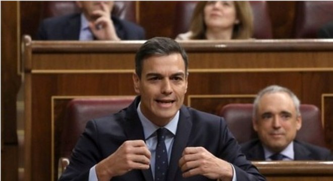 Premiê espanhol diz que nunca acatará referendo na Catalunha