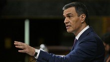 Pedro Sánchez forma maioria no Parlamento da Espanha e será premiê por mais quatro anos