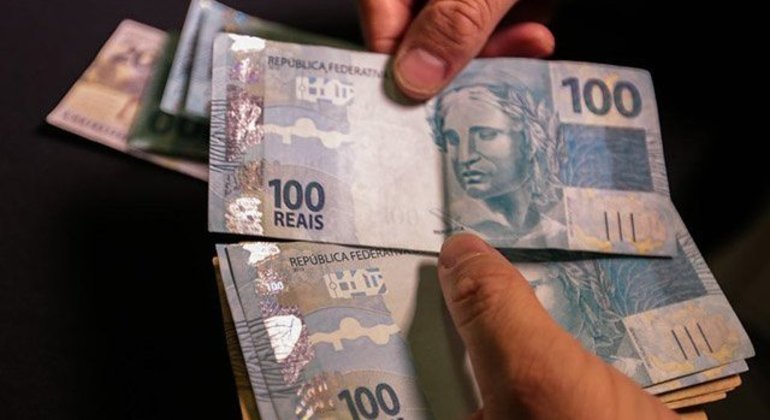 Por meio de decreto, governo federal corta mais de R$ 8 bilhões do Orçamento