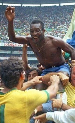 Pelé é o único jogador que conquistou três Copas do Mundo