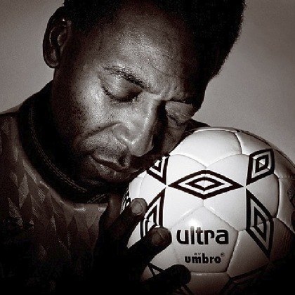 Março de 2020: enterro do irmãoAvesso a enterros e já preocupado com uma possível contaminação pelo coronavírus, Pelé não foi ao velório de Zoca