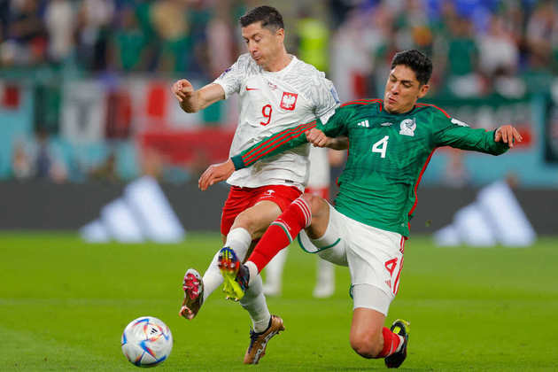  Pelo grupo C, o resultado entre México e Polônia agradou os argentinos. Isso porque a partida terminou empatada sem gols.