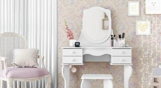 Penteadeira branca para quarto infantil