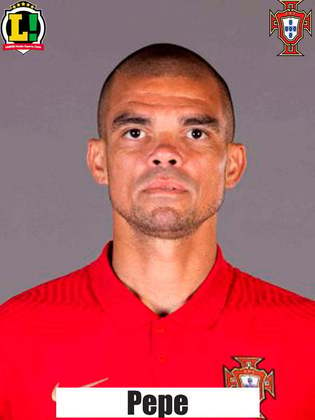 Pepe - 7,5 - Aos 39 anos, é um líder nato. Foi seguro na defesa e marcou o segundo gol que deu tranquilidade à Portugal na partida.
