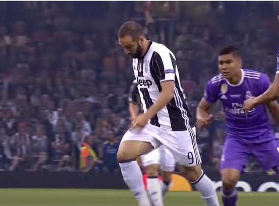 Pergunta 1: Quais jogadores marcaram na goleada sobre a Juventus, na final da Liga dos Campeões 2016/2017?