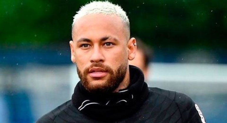 Segundo o clube, recuperação de Neymar segue como planejado