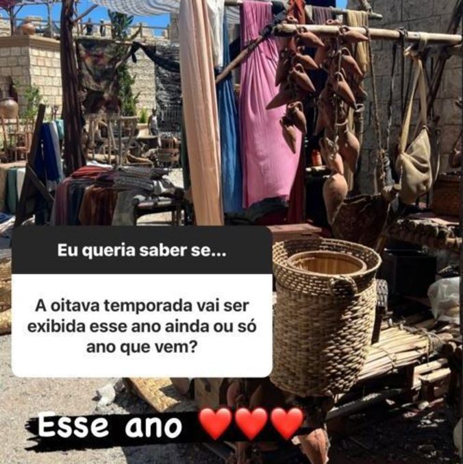 Autora respondeu a dúvidas de seguidores em seu perfil no Instagram