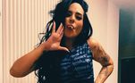 Na quinta-feira (18), Perlla publicou no Instagram um print de uma notificação que falava sobre o uso de roupas inadequadas no condomínio onde mora, no Rio de Janeiro