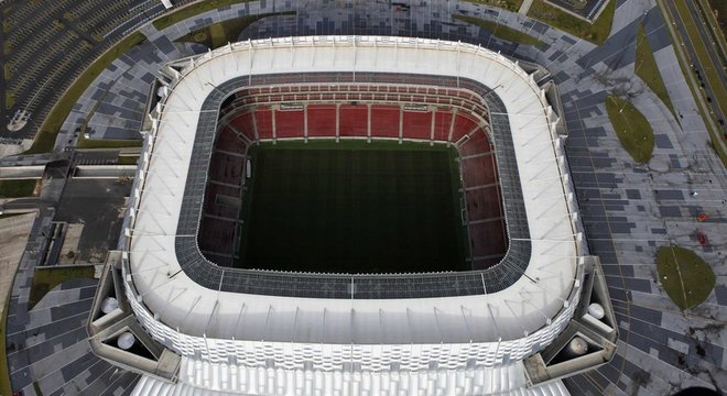 Obra viária que liga Arena Pernambuco, em São Lourenço da Mata, a um terminal de ônibus no Recife